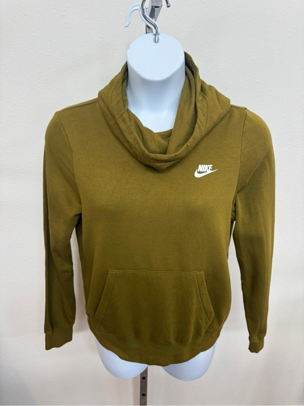 Nike size M
